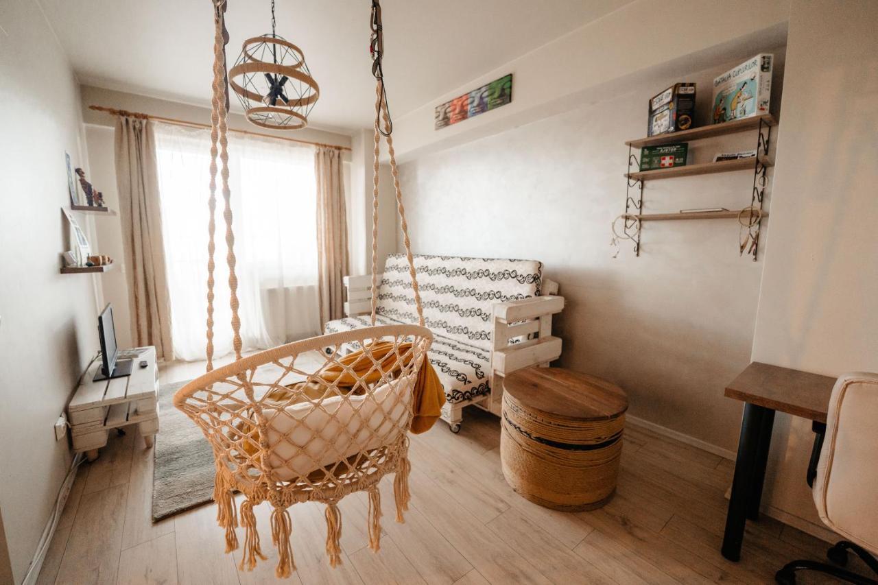 Bright And Cozy Design Apt With Office Apartment คลูจ-นาโปกา ภายนอก รูปภาพ