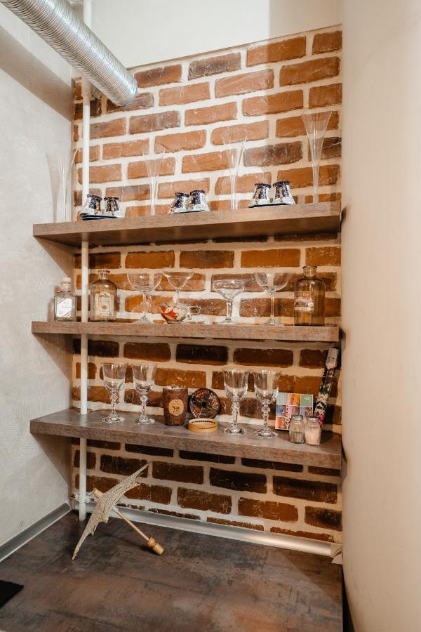Bright And Cozy Design Apt With Office Apartment คลูจ-นาโปกา ภายนอก รูปภาพ